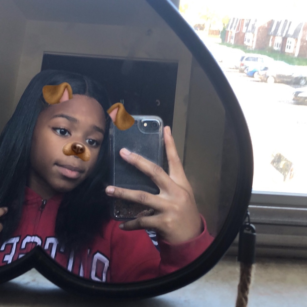 Meet your Posher, Braiana